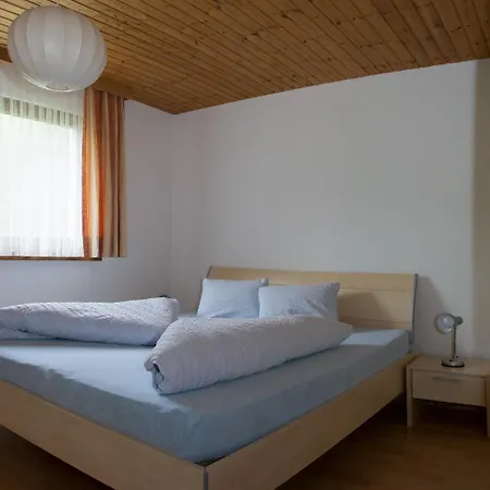 Chasa Val Bella Apartamento *