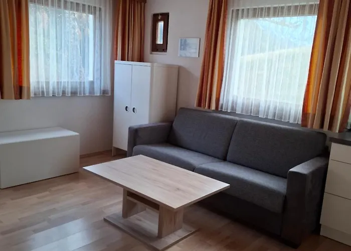 Chasa Val Bella Apartamento *