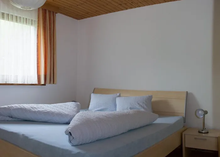 Chasa Val Bella Apartamento *